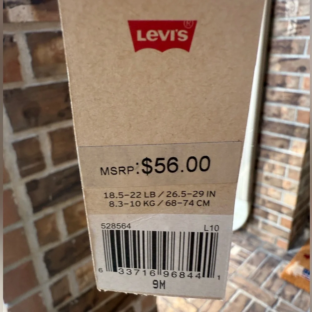 Levi’s Kids Denim Jacket with Gray Hood and‎ Sleeves 9mo